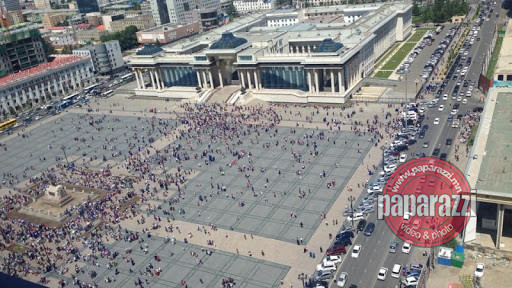 $windowNews[1]['name']