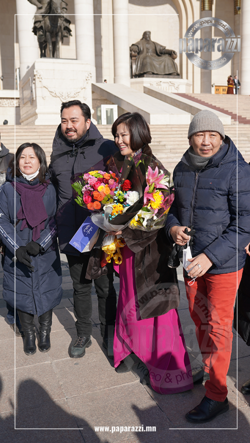 Монгол телевизийн дэд захирал, нэвтрүүлэгч С.Чимгээ Монгол Улсын Соёлын гавьяат зүтгэлтэн цолоор шагнууллаа