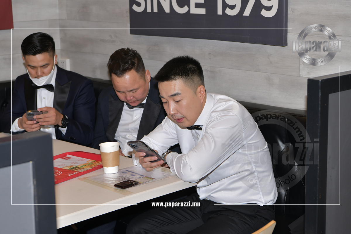 Photo Paparazzi •••  Анх 