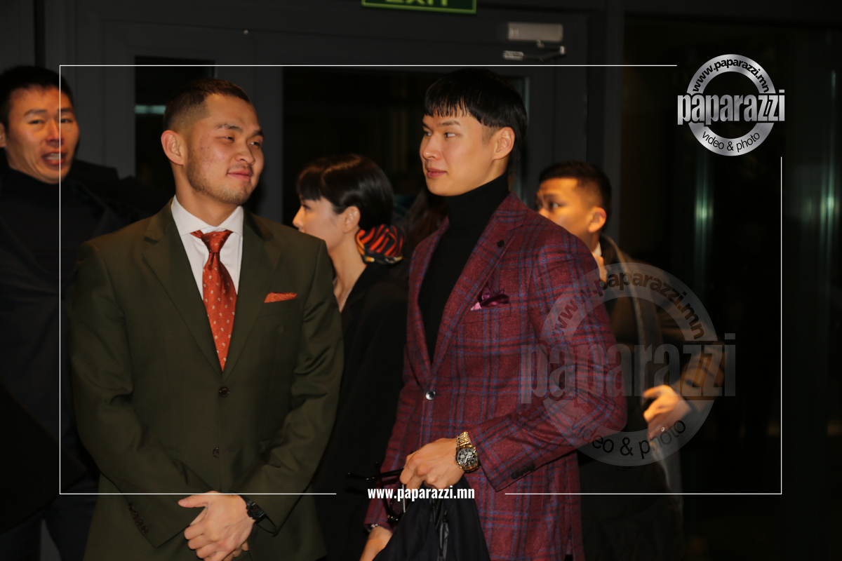 Photo paparazzi ••• Б.Баттөр буюу Ангууч Ододтой Бүжиглэе