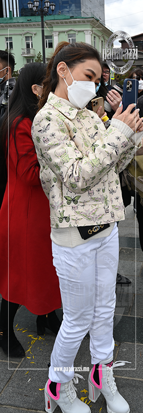 Photo paparazzi ••• Брэндлэг бүсгүй А.Ганчимэг
