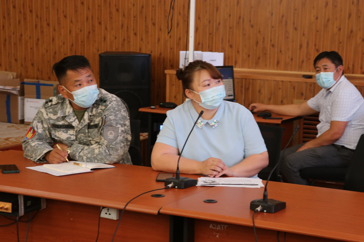 АЙМГИЙН БАЯР НААДАМД ЗОРИУЛСАН ХӨРӨНГИЙГ “ЗҮРХ МАРТАХГҮЙ” ТӨСЛИЙН ЗҮРХНИЙ ХАГАЛГААНД ХАМРАГДАХ АЙМГИЙН ХҮҮХДҮҮДИЙН ЗАРДАЛД ШИЛЖҮҮЛНЭ