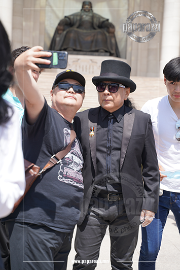 Photo paparazzi ••• Рок попын одод 