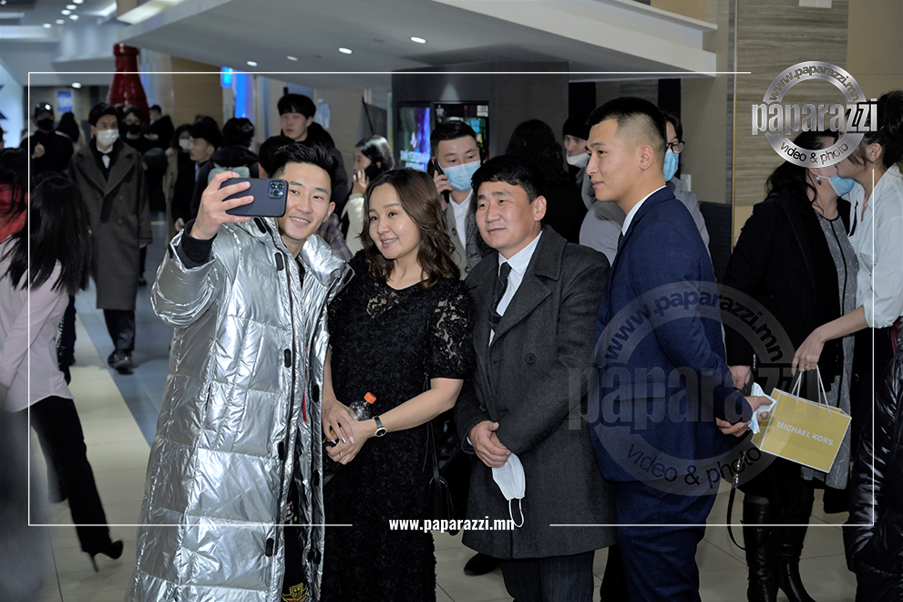 Photo paparazzi ••• “OI Entertainment”-ийн “No Rules” бүрэн хэмжээний уран сайхны кино нь үзэгчдийг байлдан дагуулж байна