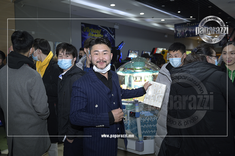 Photo paparazzi ••• “OI Entertainment”-ийн “No Rules” бүрэн хэмжээний уран сайхны кино нь үзэгчдийг байлдан дагуулж байна