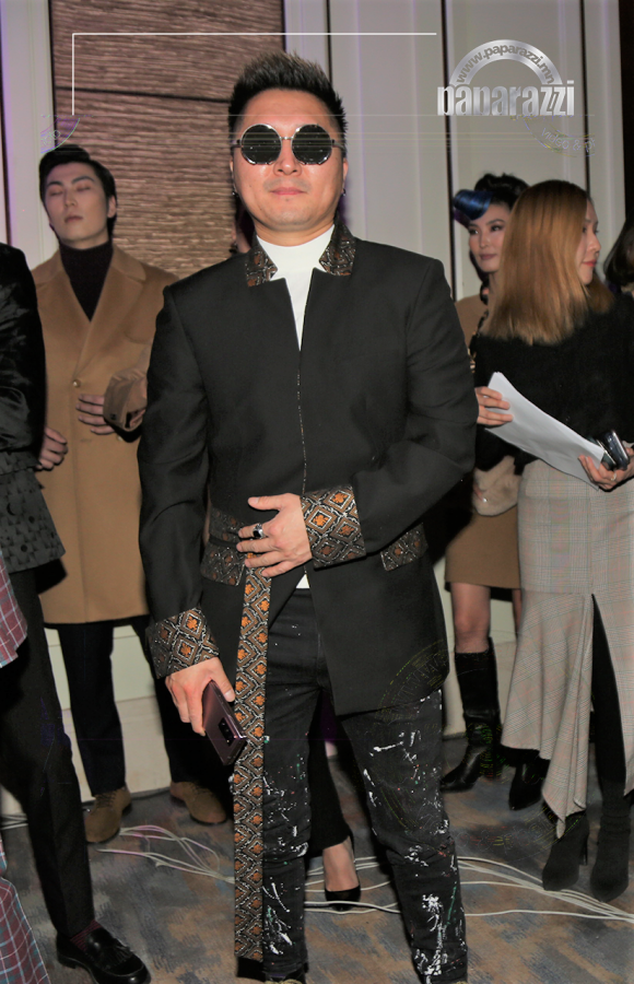 Photo Paparazzi ••• Дуучин Заяагийн шинэ нэр 