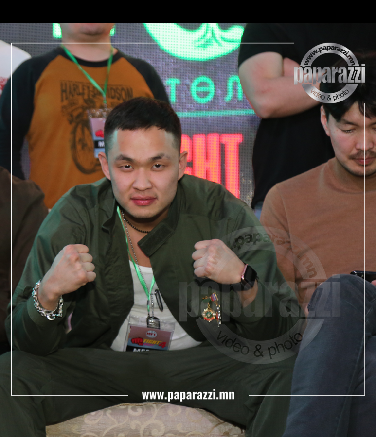 Photo Paparazzi ••• Дамбын Хишгээгийн хүү ХӨШИГИЙН ХӨНДИЙД хот байгуулах уу...