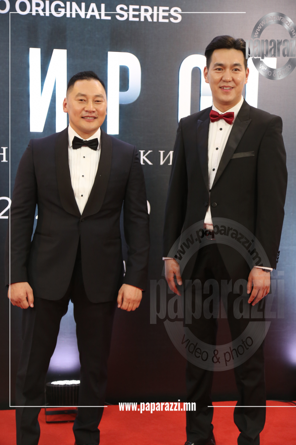 Photo Paparazzi ••• Жүжигчин Б.Амарсайхан Пентхаус шиг өрнөлтэй кино бүтээсэн үү