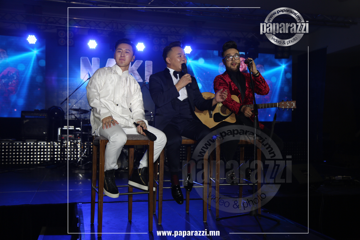 Photo Paparazzi ••• Баярцэнгэл, Наки хоёрын фэнүүддээ зориулсан VIP үдэш