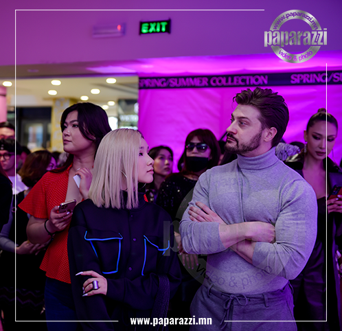 Photo Paparazzi •••  КАДР & Swarovski  хамтран шинэ 