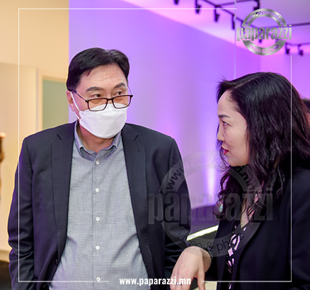 Photo Paparazzi •••  КАДР & Swarovski  хамтран шинэ 