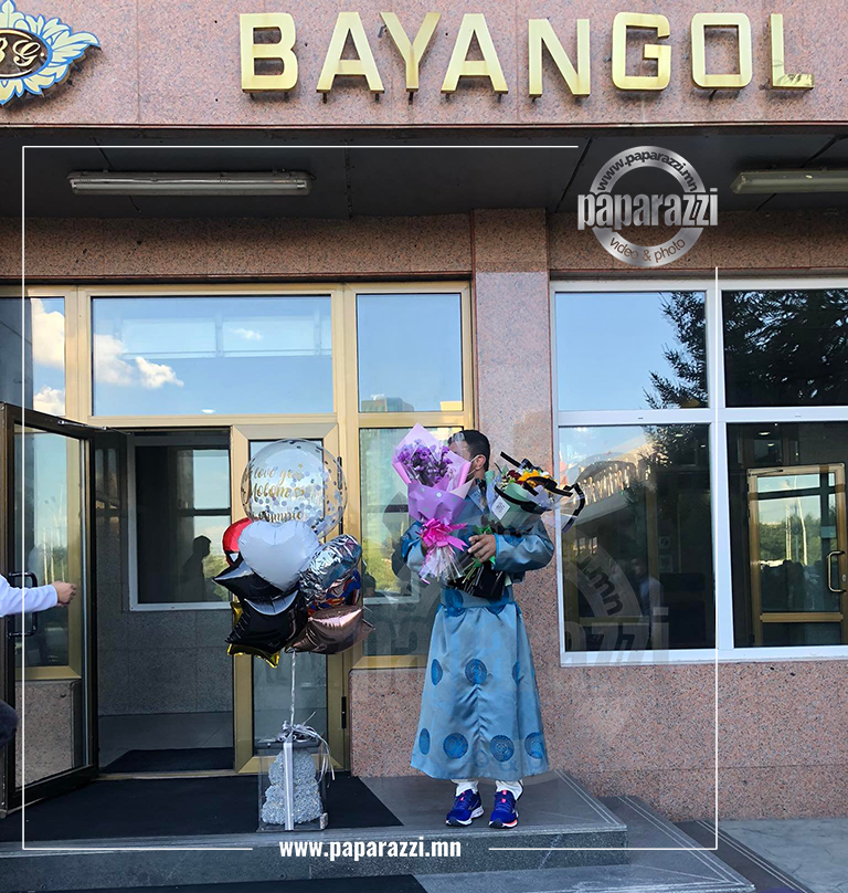 Photo Paparazzi ••• Саид Моллаи Монголыг орхиж, Азербайжаны шигшээд барилдах уу?