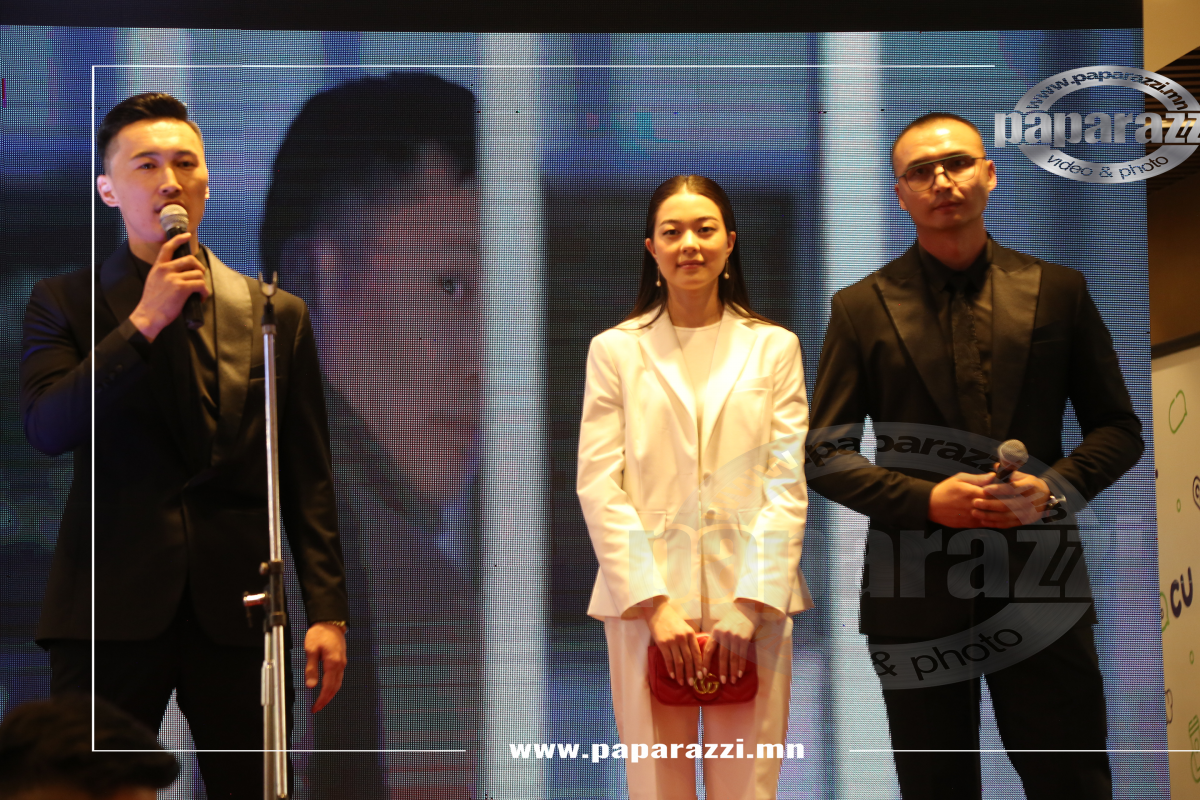 Photo Paparazzi •••Драмын театраас ажлын гараагаа эхэлж байсан Жүжигчин Тодоо бие даасан уран бүтээлч болжээ