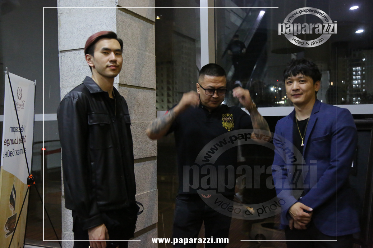 Photo Paparazzi ••• 