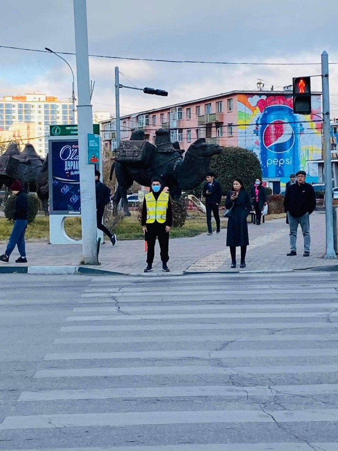 Хан-Уул дүүргийн ИХТ нь  дээд сургуулиудын оюутан, залуустай хамтран “ Оюутан эргүүл”-ийг ажиллуулж байна