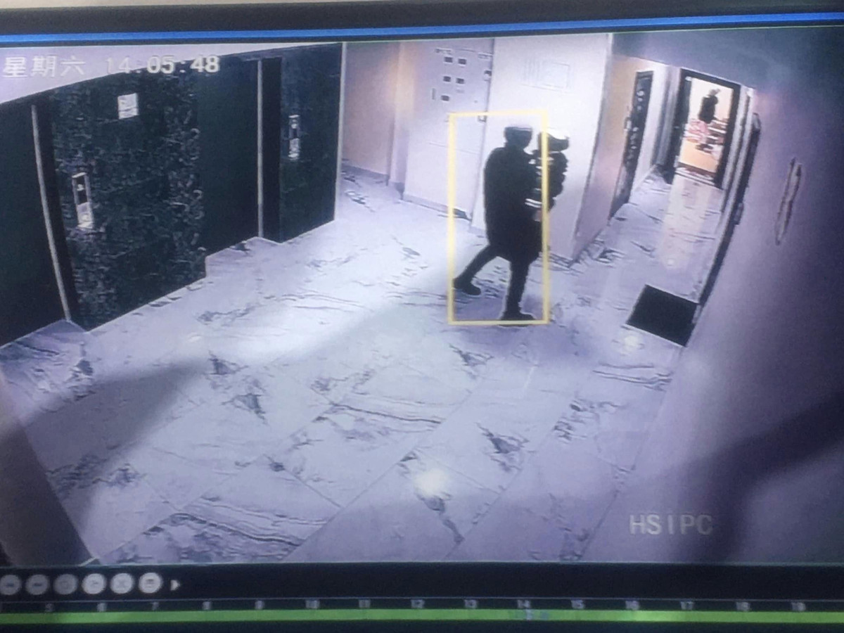 Гурван настай охинд буруу эмчилгээ хийснээс болж амиа алдсан тухай аав нь мэдээлэл хийж байна