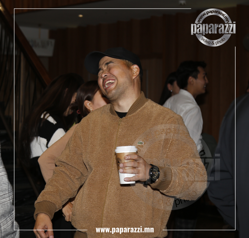 Photo Paparazzi ••• 