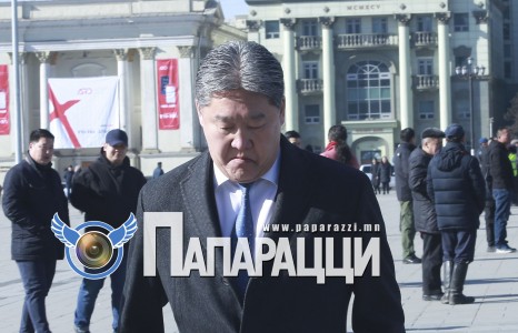 Өрсөлдөгчгүй ялсан ТОМ дарга гар зангидан, хөмхий зуун айсуй