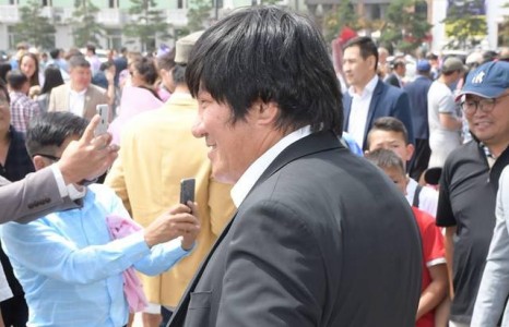 М.Баярмагнай соёлын довтолгоонд өртөөгүй явна