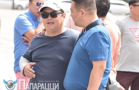 Жүжигчин Н.Онон хүндтэй нэгэн шүү