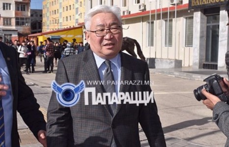 Э.Бат-Үүл нөхөн сонгуульд өрсөлдөж даагаа нэхнэ