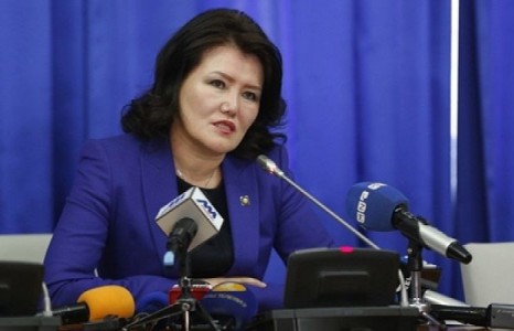 УИХ-ын гишүүн асан Л.Эрдэнэчимэг бусдад дарамтлуулсан гэх өргөдөл өгжээ