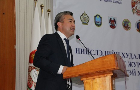 “Нийслэлийн худалдаа үйлчилгээний нийтлэг журам”-ыг шинэчлэн боловсруулах хэлэлцүүлэг боллоо