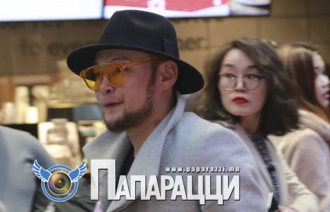 “Мотив”-ийн Жижигээ Шляфнээс салахаа больжээ