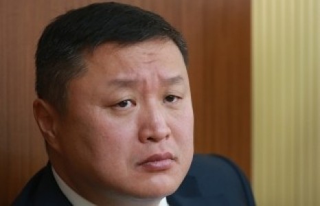 Баривчлагдаад буй Б.Хурц мэдүүлэг өгөхөөс татгалзжээ