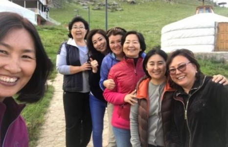 АН-аар овоглодог экс гишүүдийн цугларалт болжээ