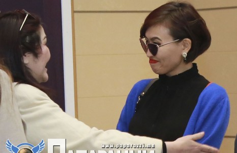 Хөтлөгч асан Одко хөл ихтэй газар жаргалтай