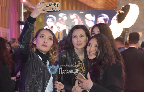 Хамгийн анх бүрэн “тайчиж” зургаа олонд дэлгэсэн мисс