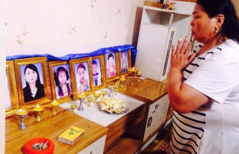 Гэр бүлийн 7 хүнээ алдсан эмэгтэйгээс мөнгө авсан гэгдээд буй сэтгүүлч тайлбар хийжээ