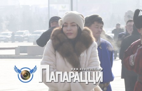 Аглуу гавьяатын аргагүй амраг