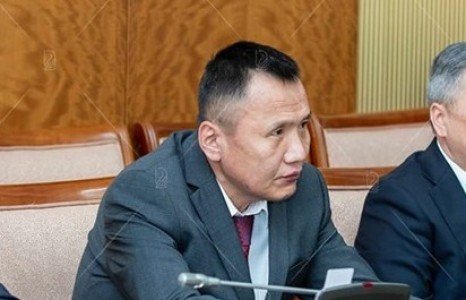 Төрийн албан хаагчдын зарлагыг хянадаг болно