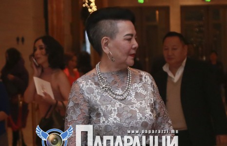 Улс төрийн “төмөр” хатагтай