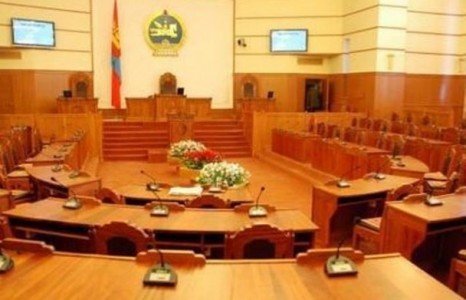 Улстөрч болох яагаа ч үгүй жулдрай жаалууд төрийн ачааг даахгүй байна