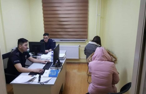 “Саппоро” тусгай  ажиллагаа ба биеэ үнэлэгчид