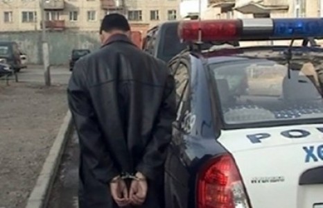 58-тай хүү нь 88 настай ЭХИЙГЭЭ зодож 200 мянган төгрөгийг нь дээрэмджээ