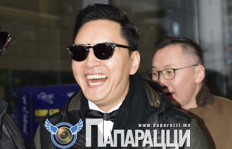 Т.Бархүүд Одноотой хамт явах боломж олддоггүй юу...