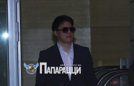 Сошиал сенсааци А.Cool энд явна