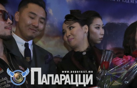 Б.Тамирыг сэргээсэн Д.Ганцэцэгийн шивнээ