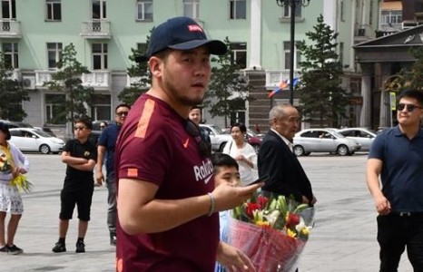 Жүжигчин Д.Хосбаярын чөлөөт стилл