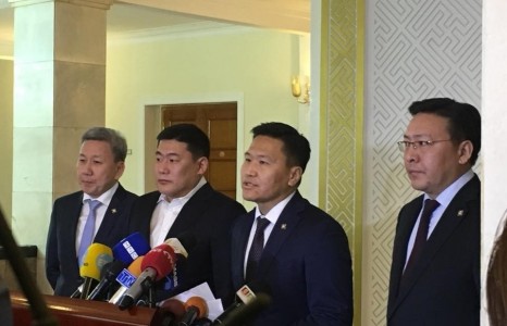 Т.Аюурсайхан:УИХ-ын даргыг чөлөөлсний дараа чуулганы хуралдаанд оролцоно