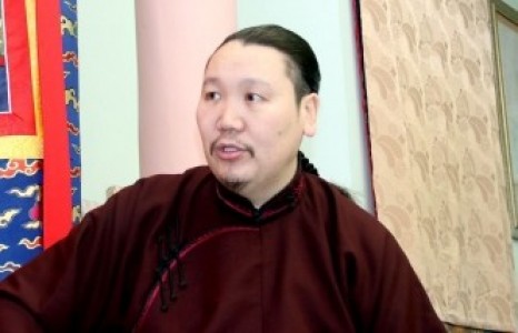Бурхан урлаач Д.Ухаанзаяа гомдол мэдүүлж, шүүхэд хандана гэв