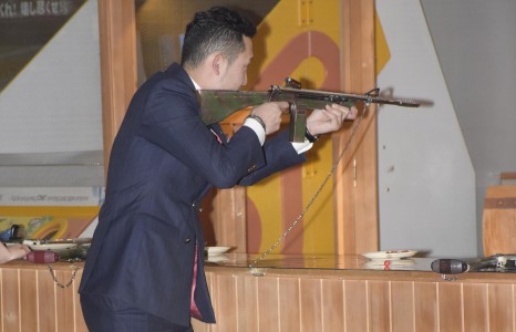 Тэмка уйдаж тоглоом эргүүлэв