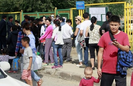 Цэцэрлэггүй үлдсэн 32 мянган хүүхэд хаачих вэ?