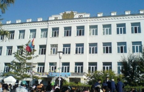 Боловсролын яамныхан нэгдүгээр сургуульд 41 хүүхэд оруулжээ