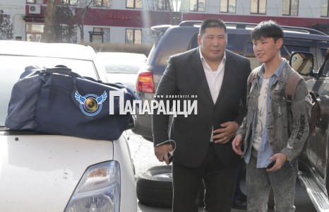 Эрхэм аваргын төмөр хүлэг 