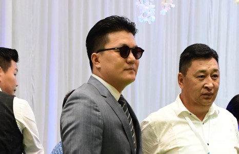 Б.Амархүү нэлээд жин нэмжээ